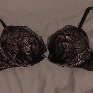 Victoria’s Secret push up bra